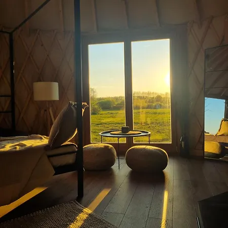 Jurty Glamping Hotel Gostynin Exterior photo