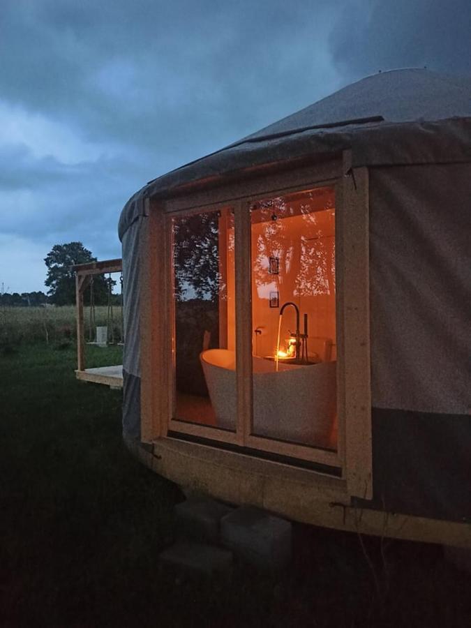 Campo de lujo Jurty Glamping Gostynin
