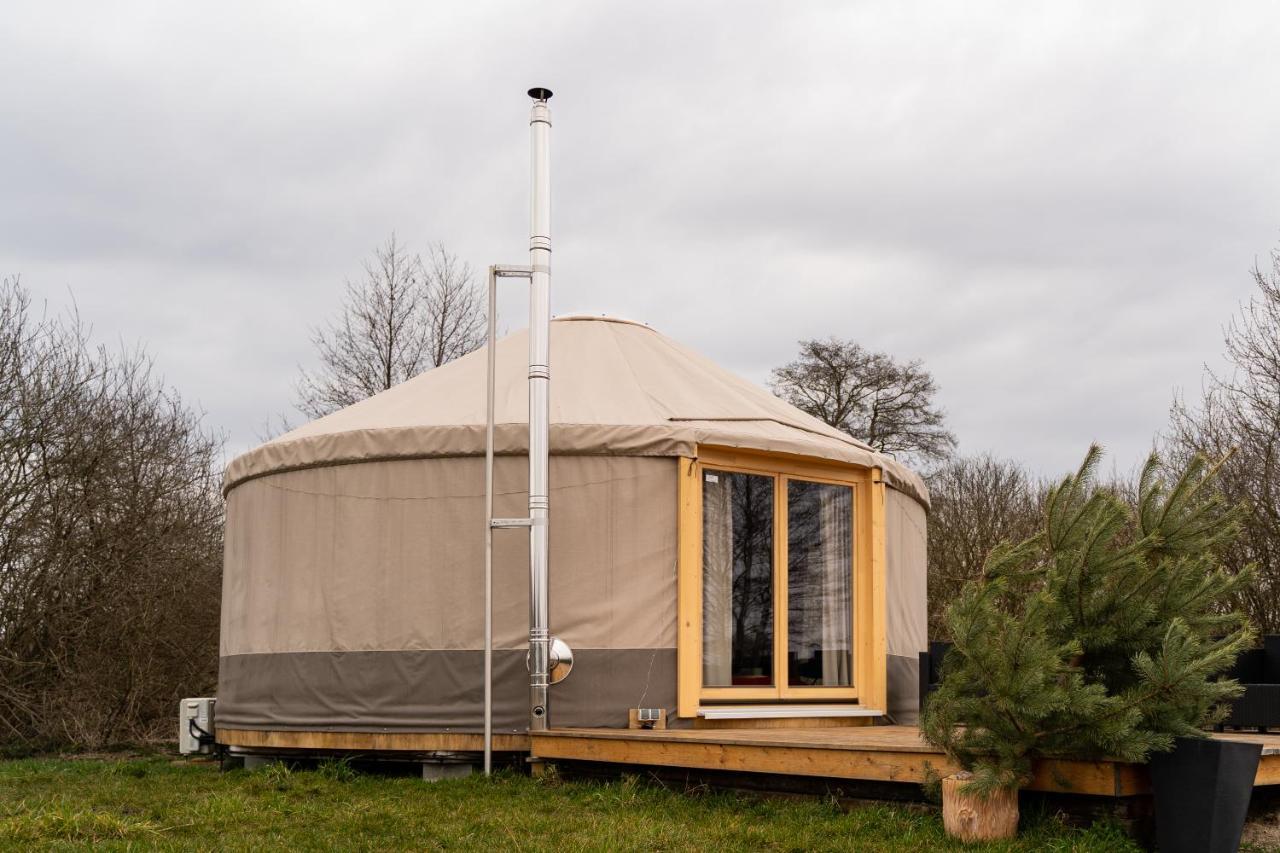 Jurty Glamping *